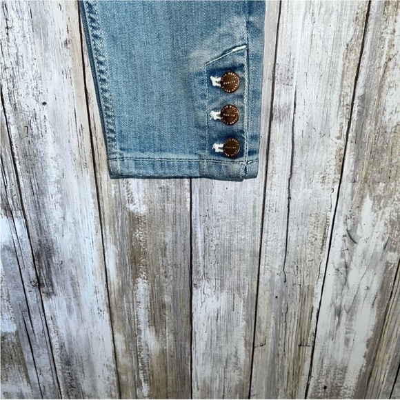 Zara Basic Denim Distressed Ankle Jeans - Picture 2 of 6